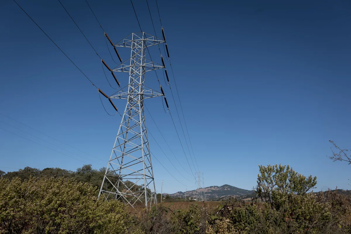 California Faces Power Shutoffs Amid Rising Wildfire Risks
