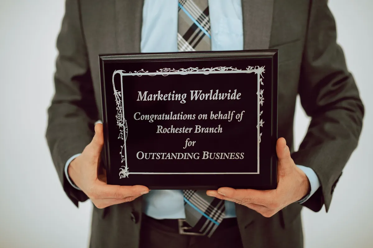 award ceremony insurance professionals