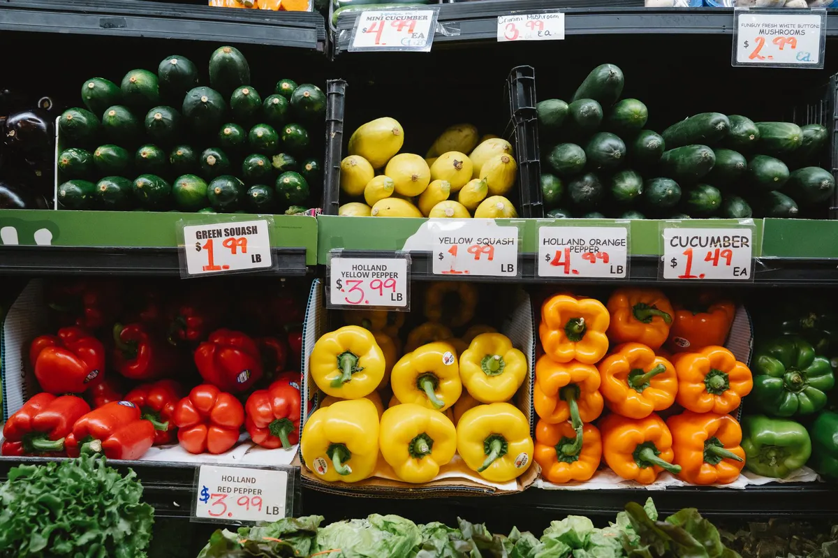 fresh vegetables in a grocery store