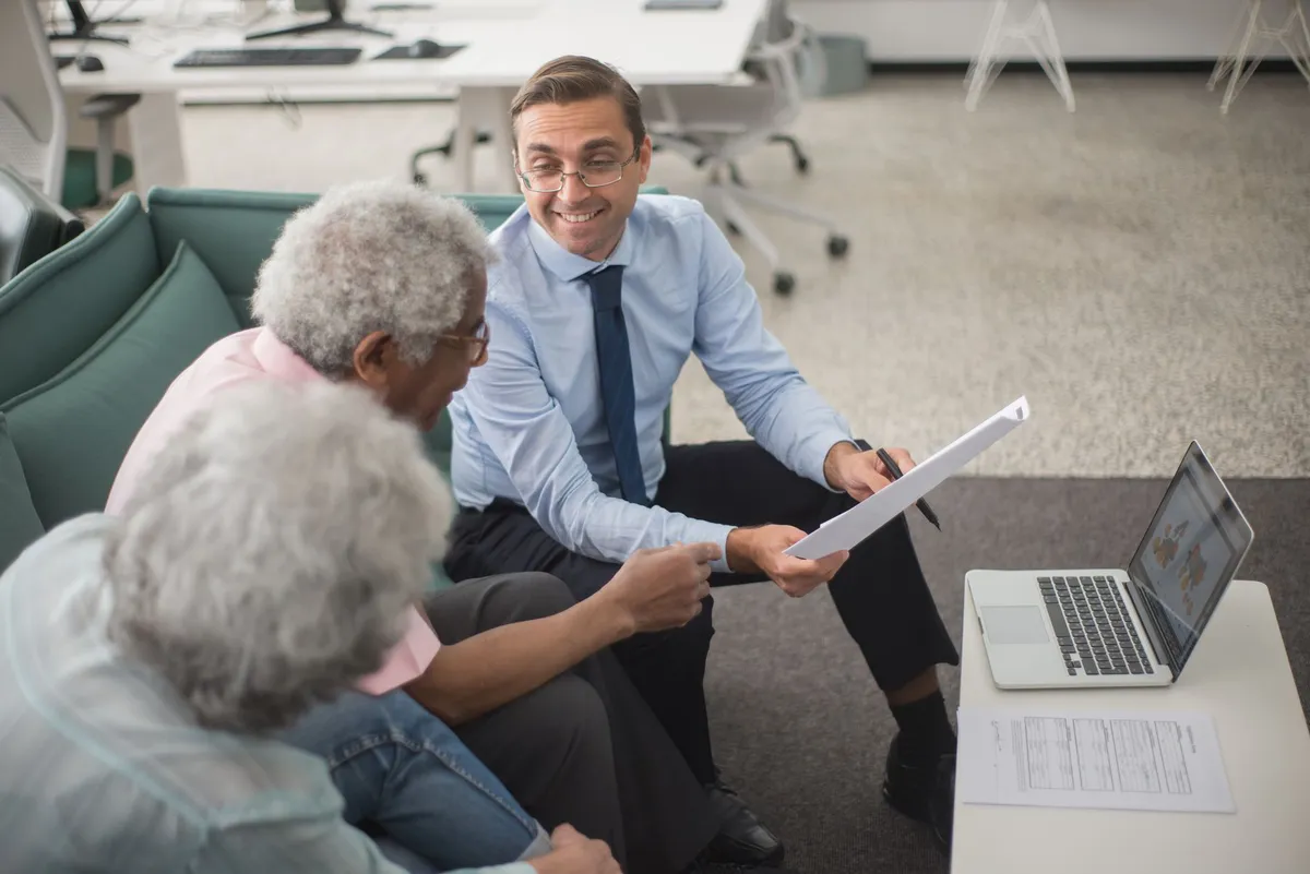 insurance agent consulting client