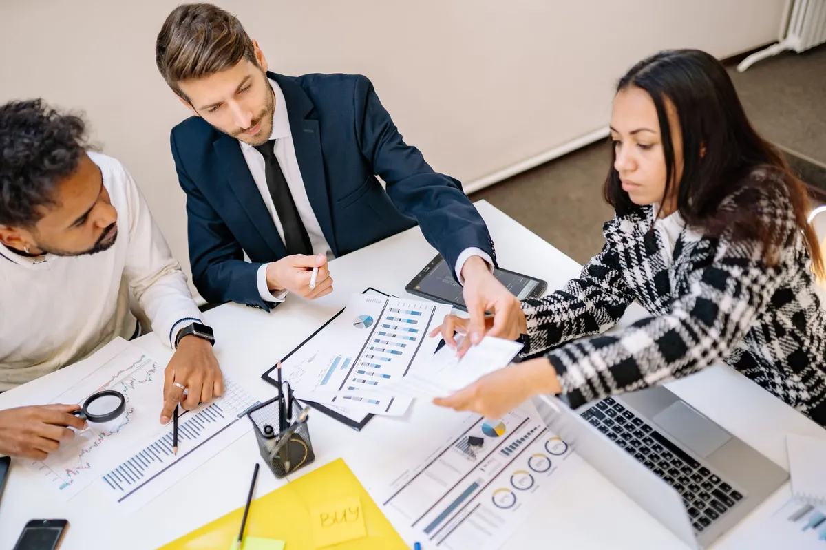 business team meeting