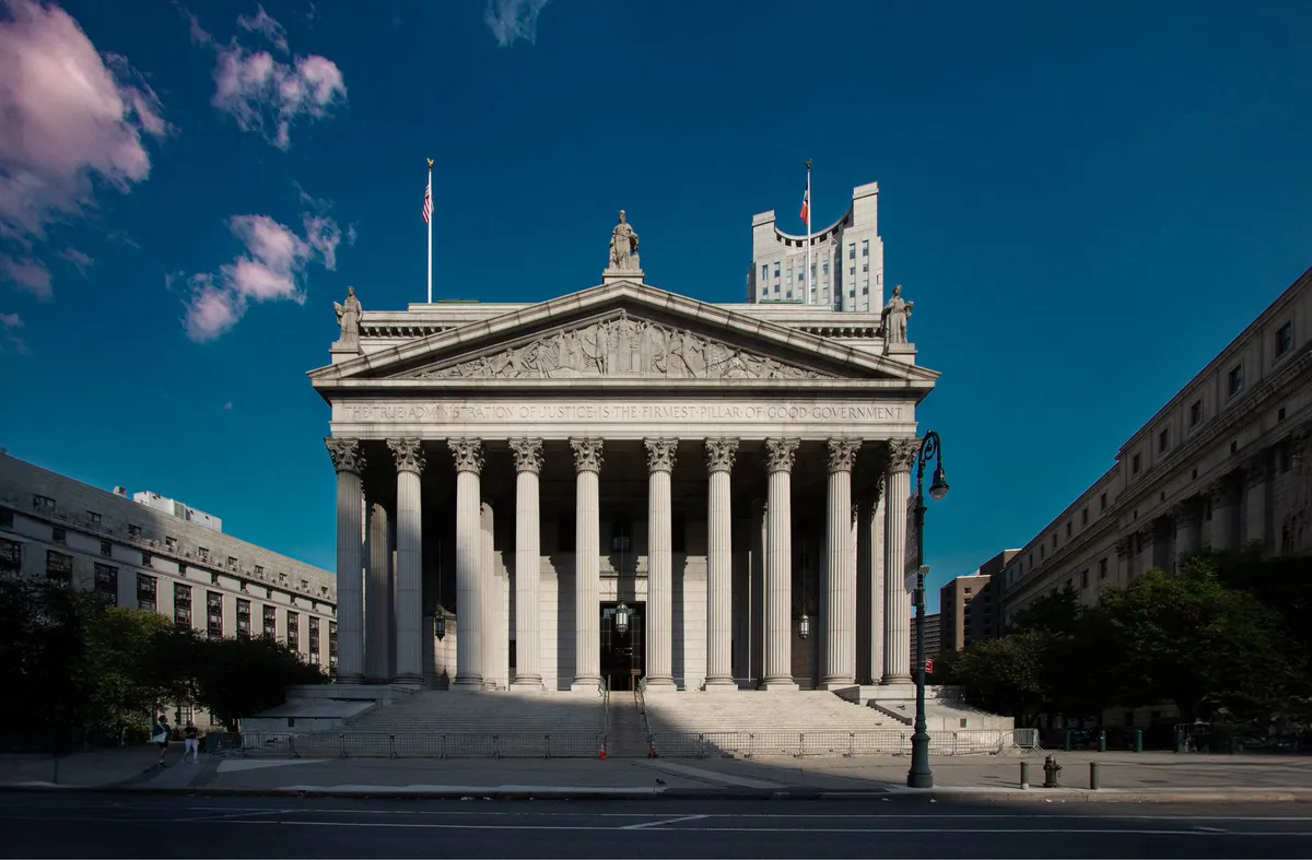 courthouse exterior view