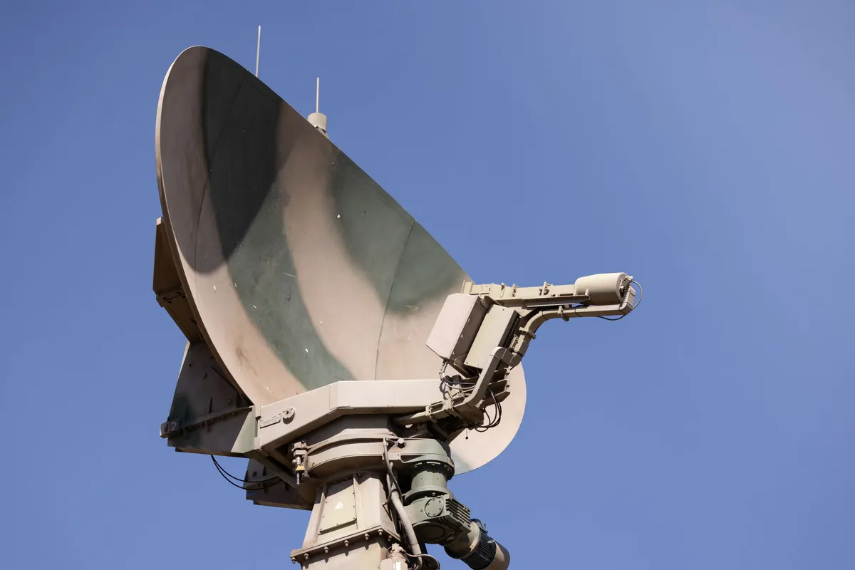military radar components