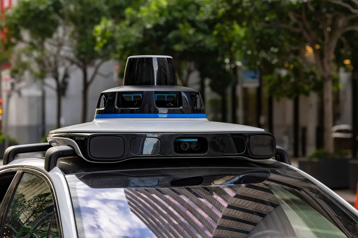 driverless car in city