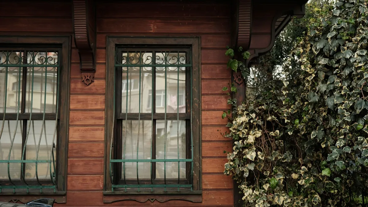 vintage home exterior