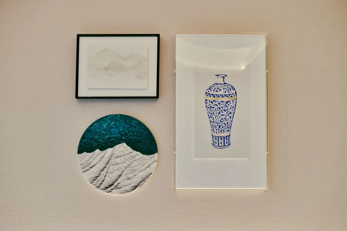 art collection display