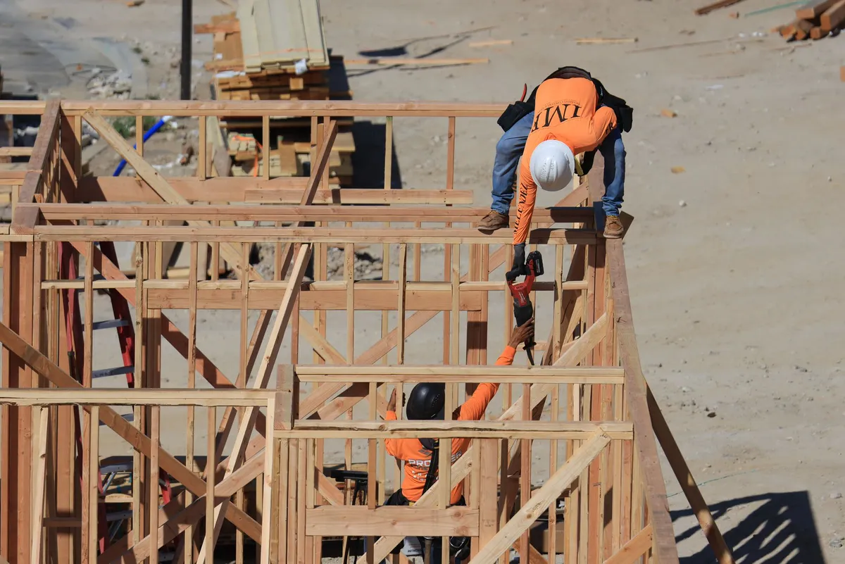 construction site teamwork