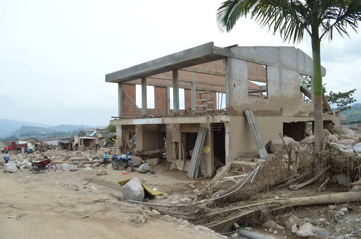 damaged buildings in Colombia