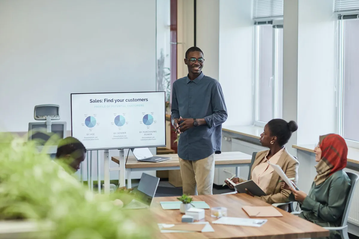 customer acquisition strategy
