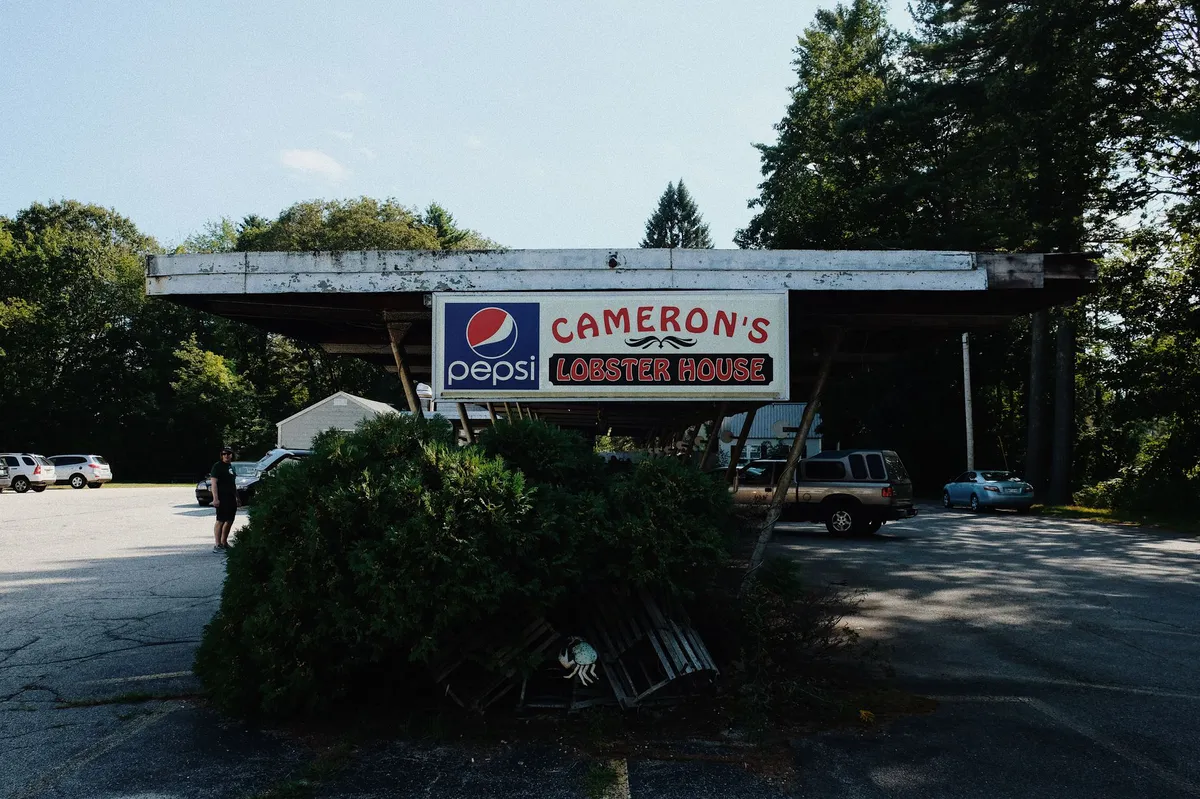 Red Lobster exterior signage