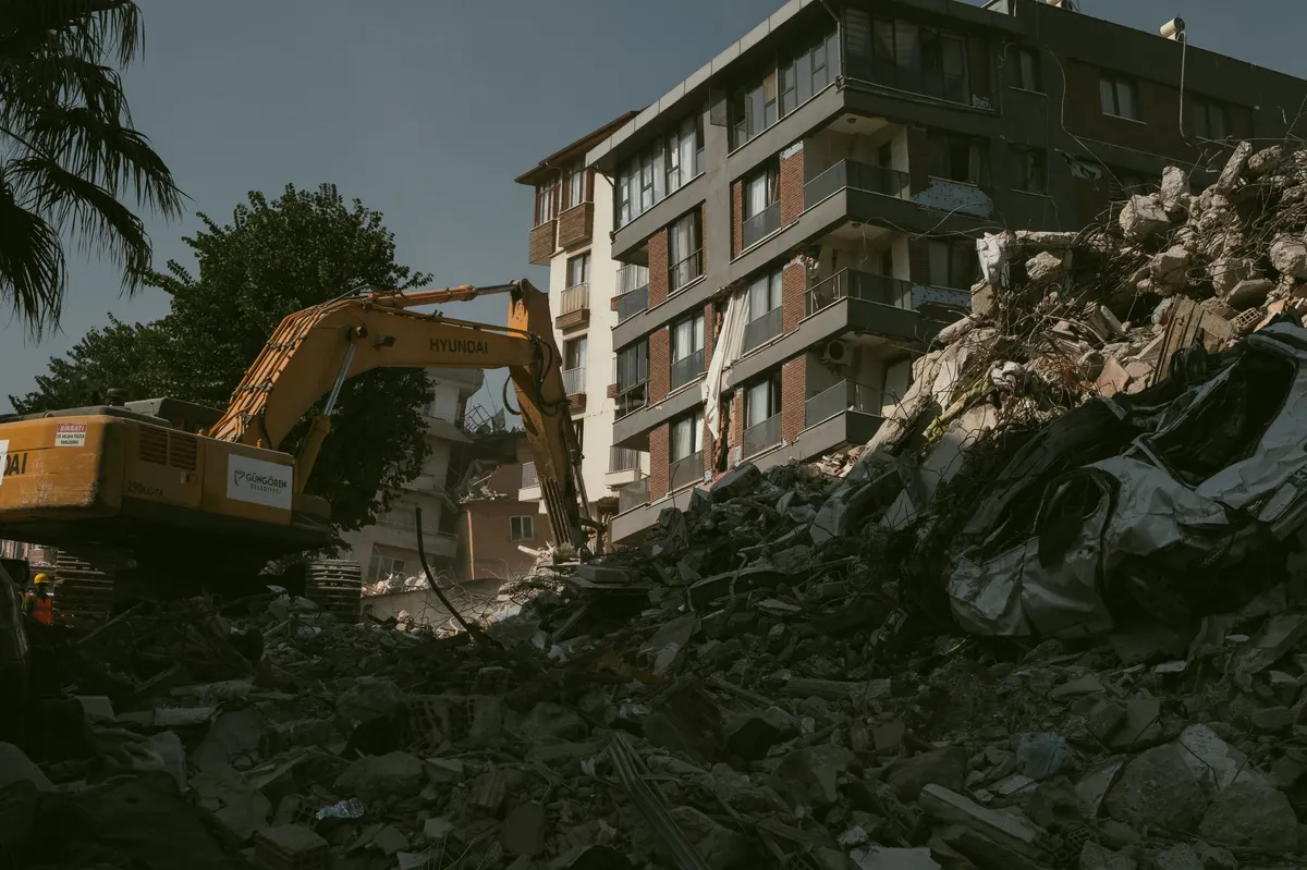 earthquake damage recovery