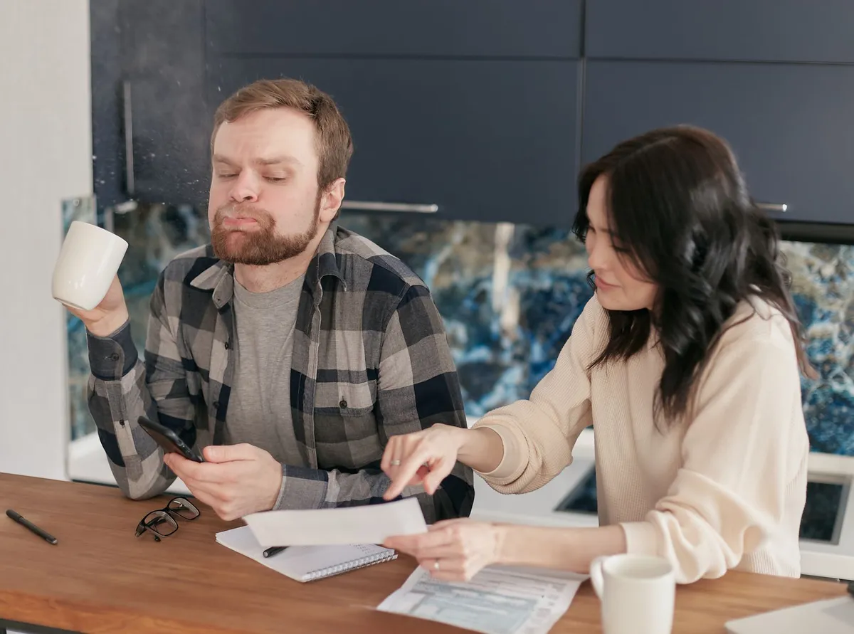 concerned family discussing insurance
