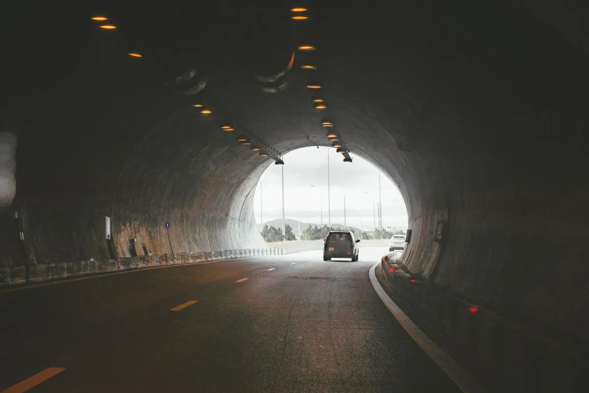 car emergency exit tools