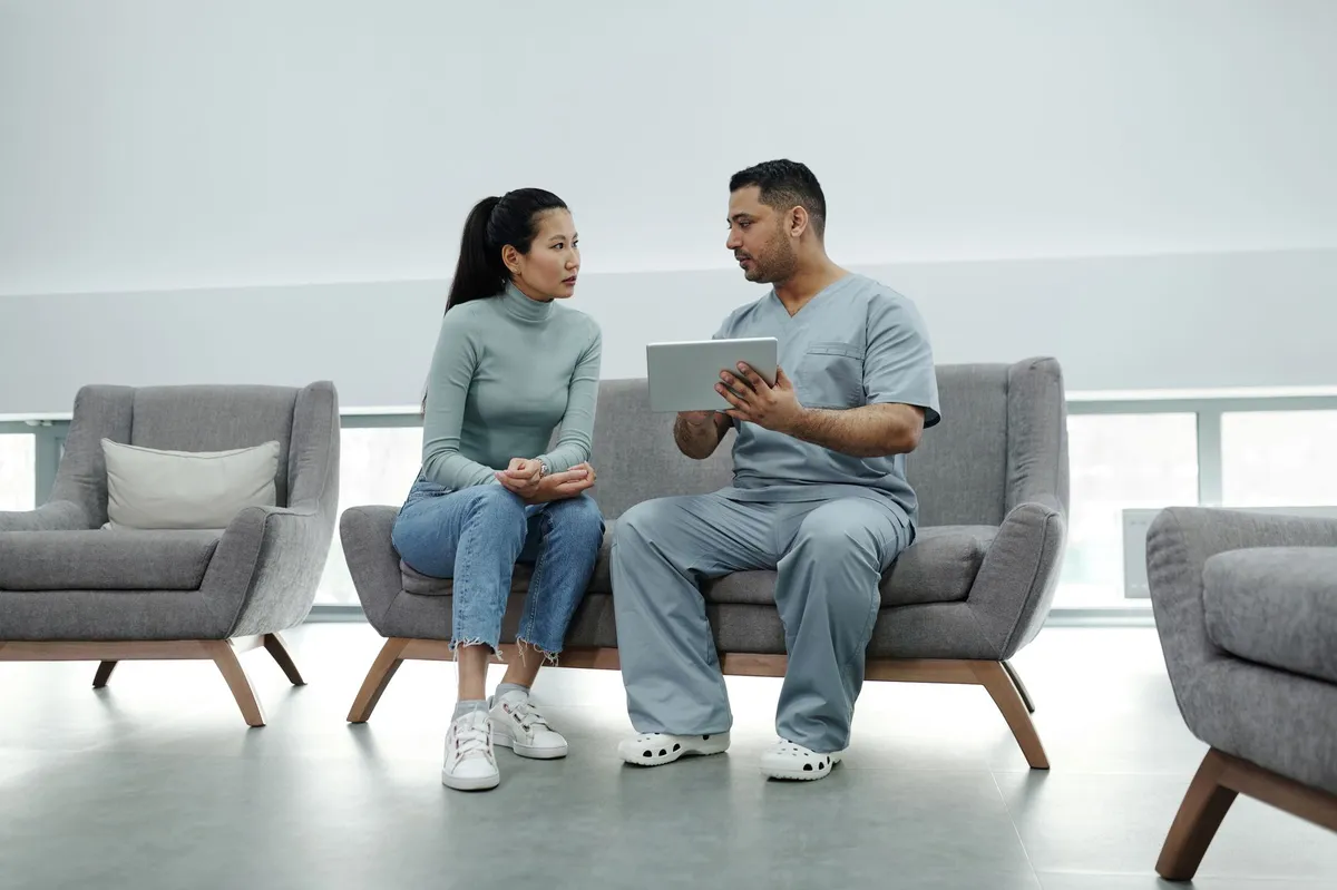 healthcare meeting discussion