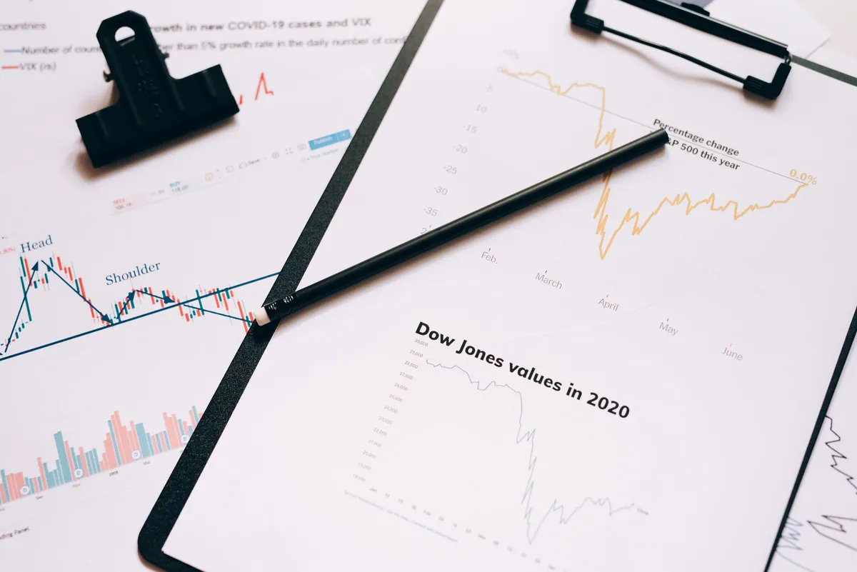 financial analysis concept