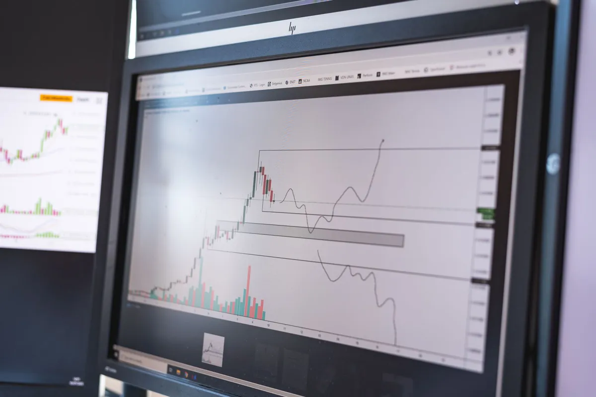 oil market trading floor