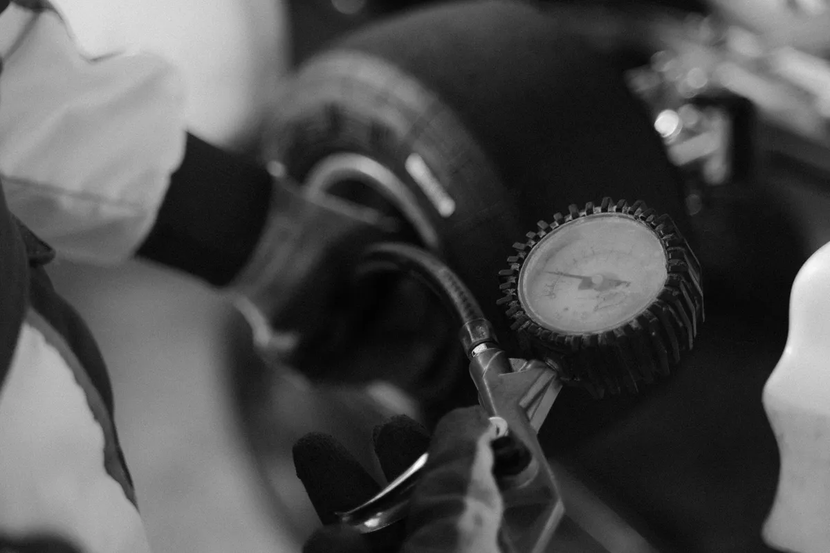 tire pressure gauge closeup