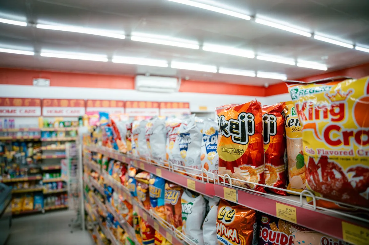 supermarket aisle with snacks