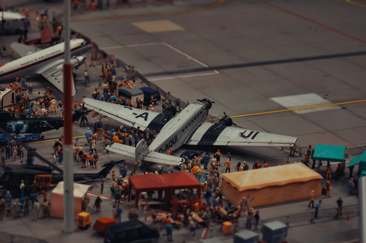 airplane crash aftermath